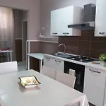 伊马里内蒂旅馆 住宿加早餐酒店