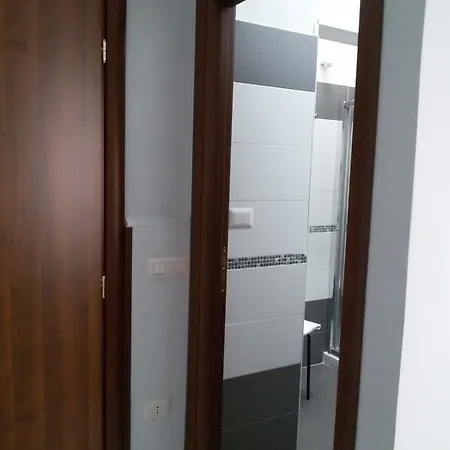 伊马里内蒂旅馆 3*